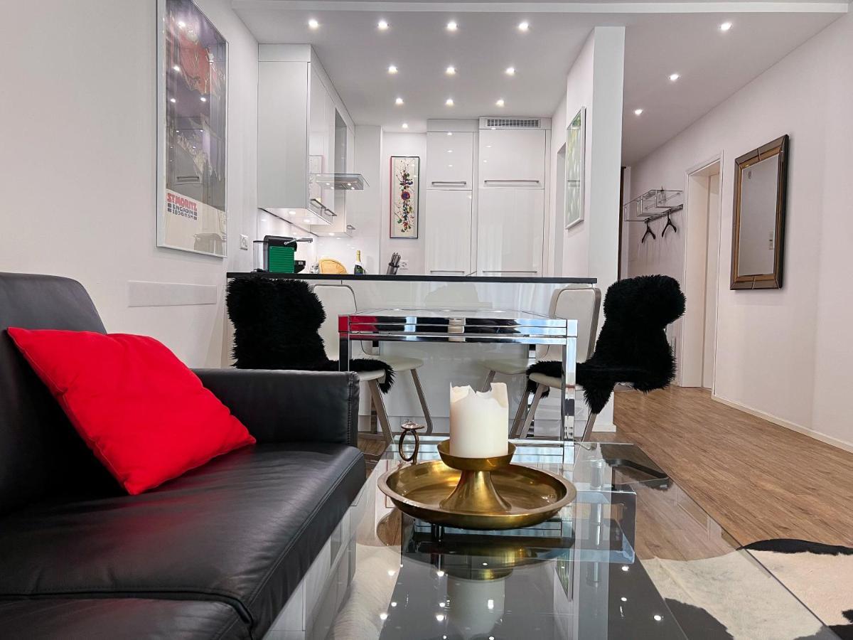 Designer Kueche - Suedbalkon - Tg-Stellplatz - Wlan Apartment St. Moritz Exterior photo
